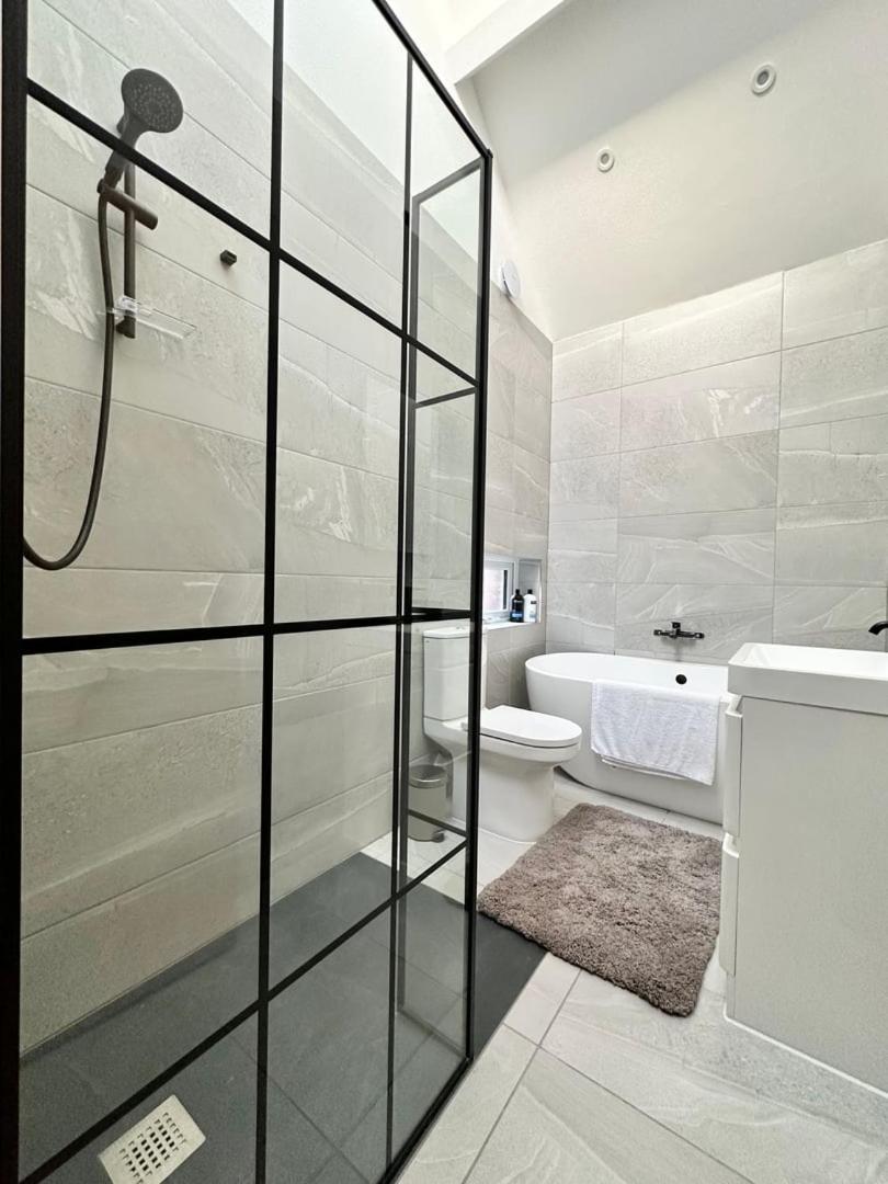 Luxury Duplex City Centre Apartment ليدز المظهر الخارجي الصورة