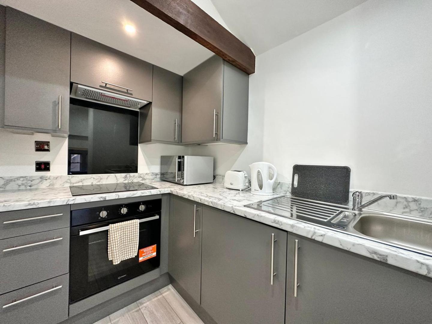 Luxury Duplex City Centre Apartment ليدز المظهر الخارجي الصورة
